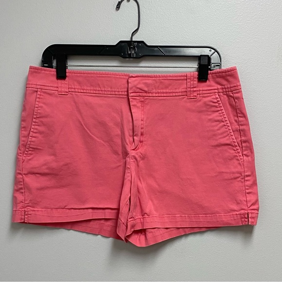 New York & Company Women's Pink Shorts size 8 - Picture 1 of 2